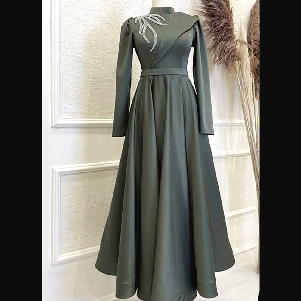 Turkish Evening Gown - Emerald Green.